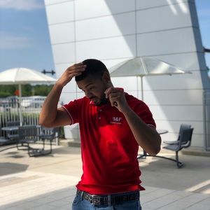 Meet your Posher, Jorge